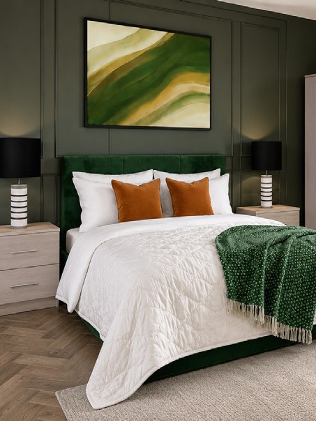 Plumley Collection bed detail